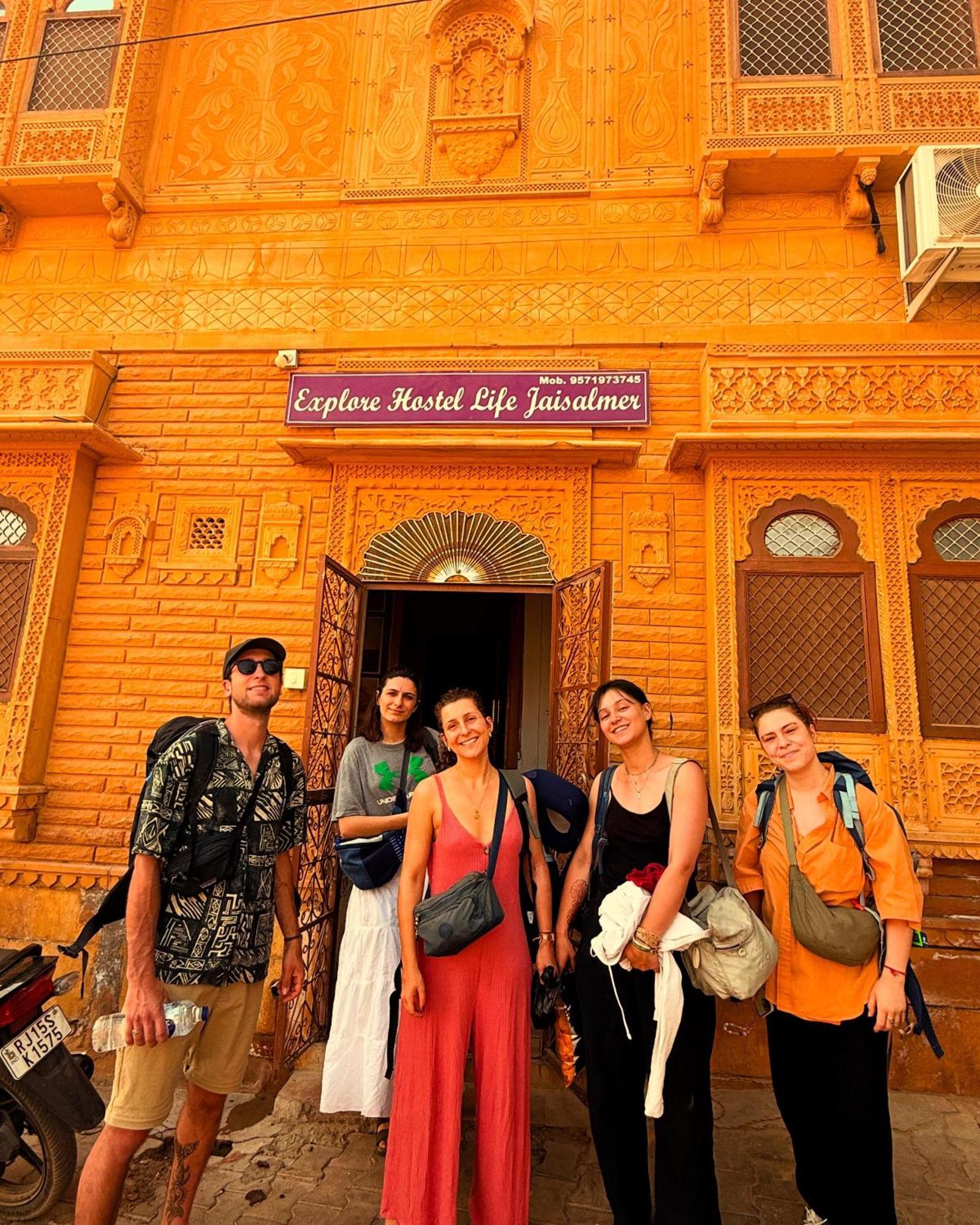 Explore Hostel Life 斋沙默尔 外观 照片